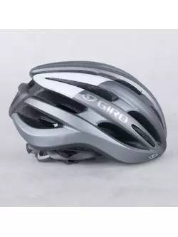 GIRO FORAY - cască de bicicletă din titan și alb mat