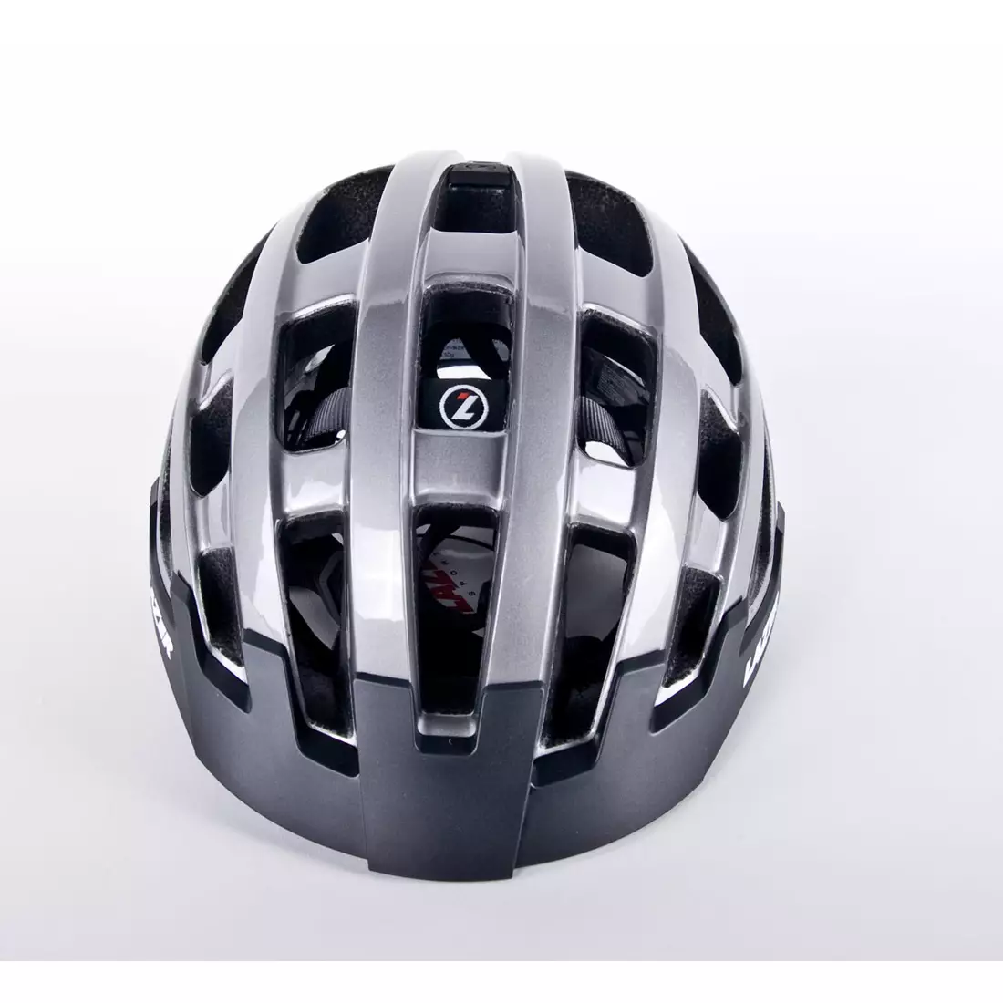 LAZER Compact cască de bicicletă titanium gloss