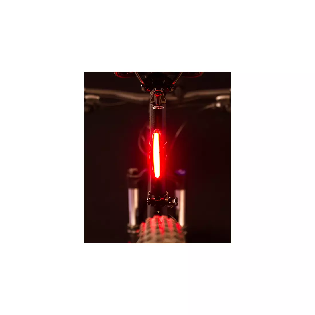 Lampă spate pentru biciclete SPANNINGA ARCO XB 30 lumeni USB (NEW) SNG-999175