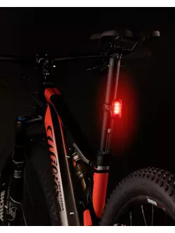 FORCE Lampă spate pentru bicicletă PILL 12LM, 3 x LED, USB 453716