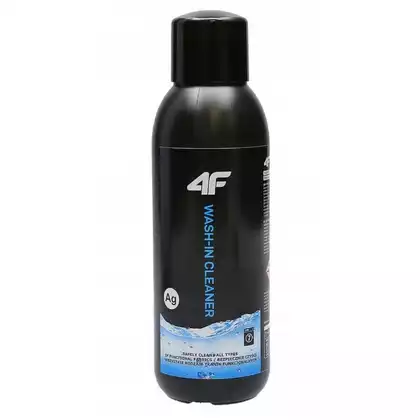 4F WASH-IN CLEANER Lichid de spălat pentru haine sport 500ML PIMP304