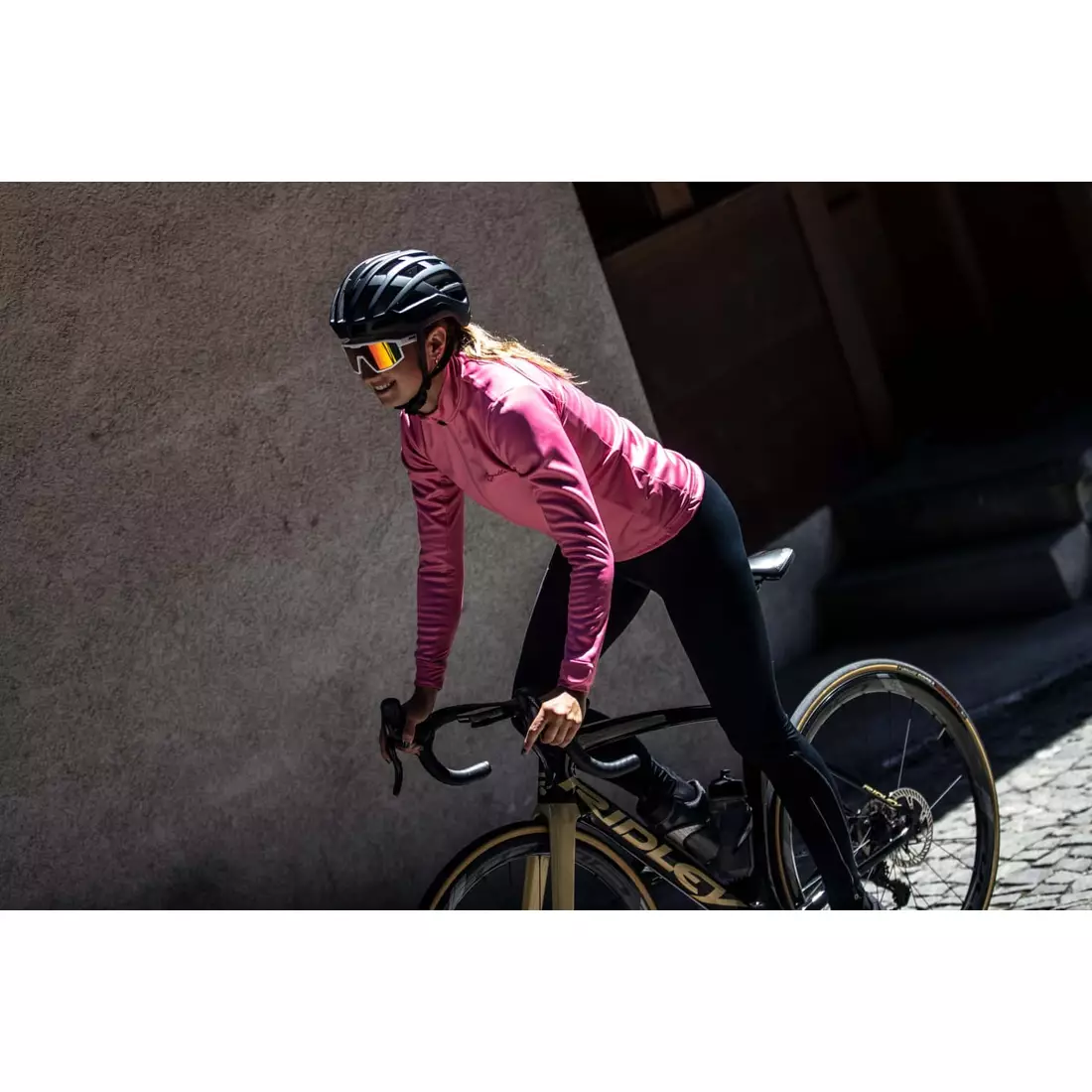 Rogelli CORE geaca de ciclism izolata, roz