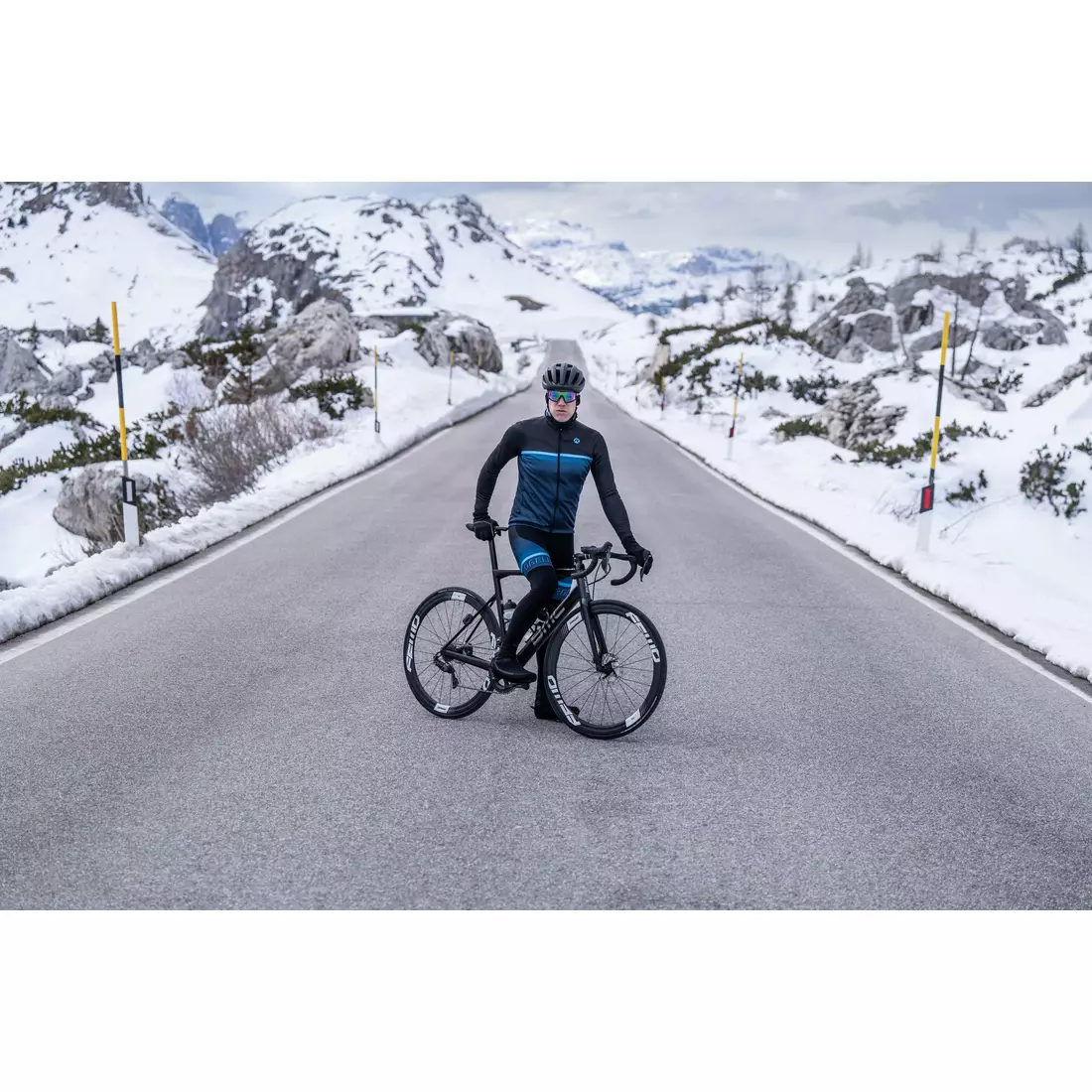 Geaca de iarna pentru ciclism Rogelli HERO II, neagra si albastra