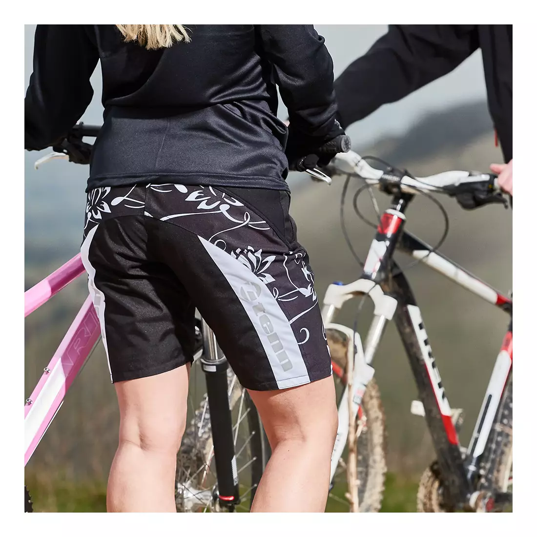 Pantaloni scurți pentru ciclism pentru femei TENN OUTDOORS BURN