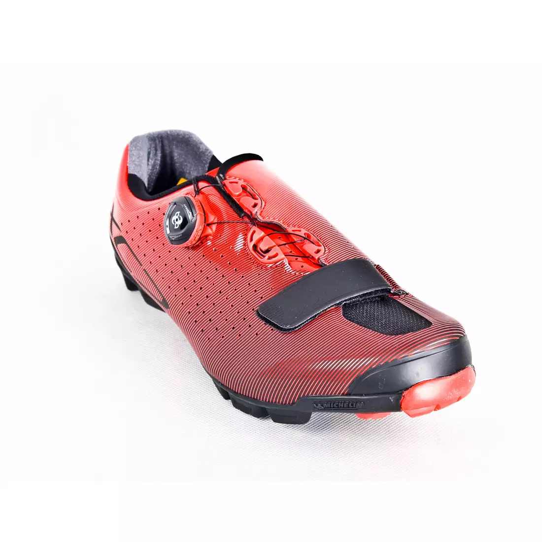 Pantofi de ciclism SHIMANO SH-XC700, roșii